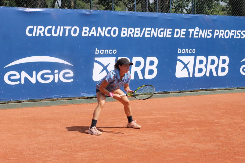 Tenistas de 12 países disputam o ITF W35 de Leme